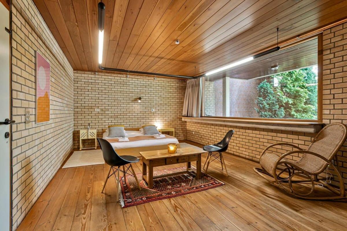 Eighties Modernist Design House With Garden Near The Beach Остенде Экстерьер фото